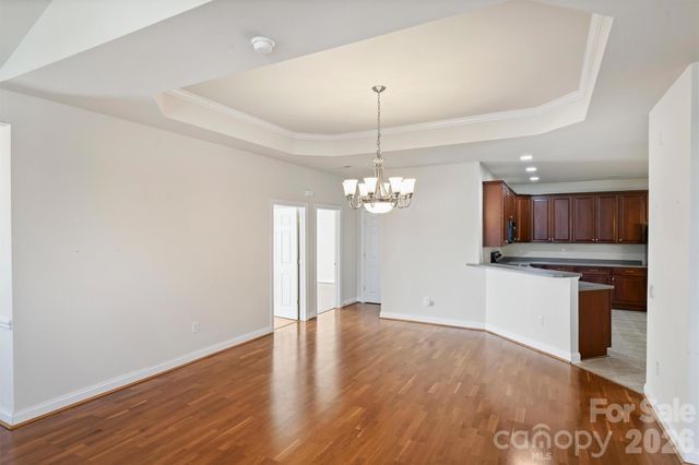 2015 Woodburn Terrace, Matthews, NC 28105
