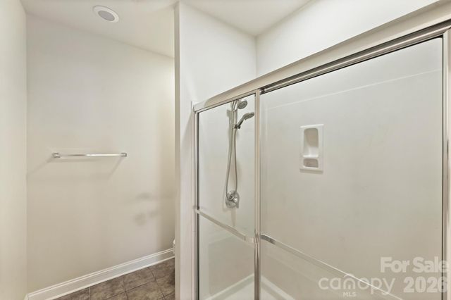 2015 Woodburn Terrace, Matthews, NC 28105