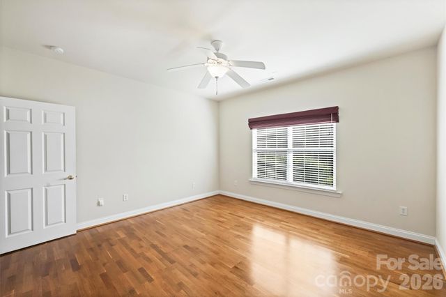2015 Woodburn Terrace, Matthews, NC 28105