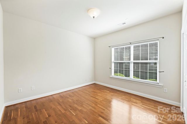 2015 Woodburn Terrace, Matthews, NC 28105