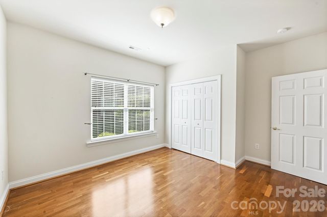 2015 Woodburn Terrace, Matthews, NC 28105