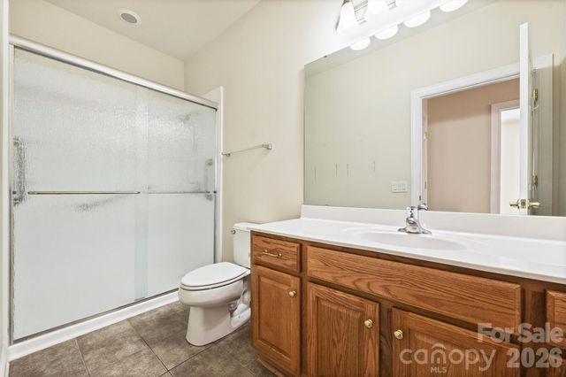 2015 Woodburn Terrace, Matthews, NC 28105