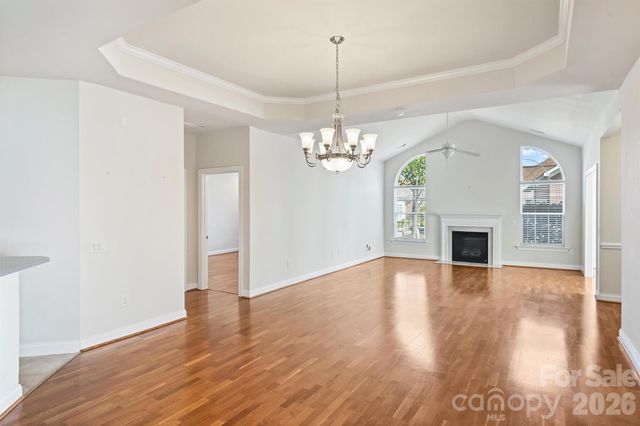 2015 Woodburn Terrace, Matthews, NC 28105