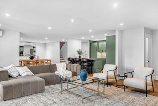 935 Washington St 8, Newton, MA 02460