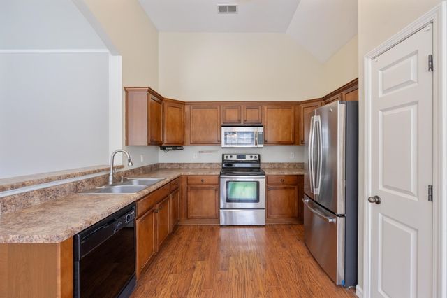 1830 SPEYBURN CV, Cordova, TN 38016