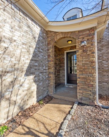 1830 SPEYBURN CV, Cordova, TN 38016