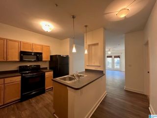 2020 5TH AVENUE, Birmingham, AL 35233
