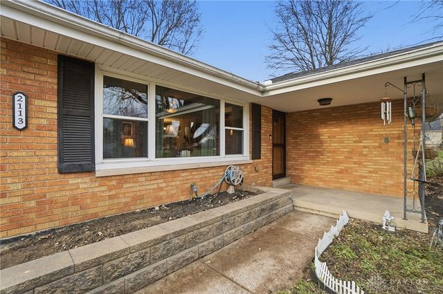 2113 Hilltop Road, Xenia, OH 45385