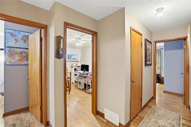 2113 Hilltop Road, Xenia, OH 45385