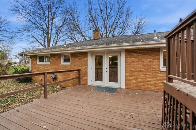 2113 Hilltop Road, Xenia, OH 45385