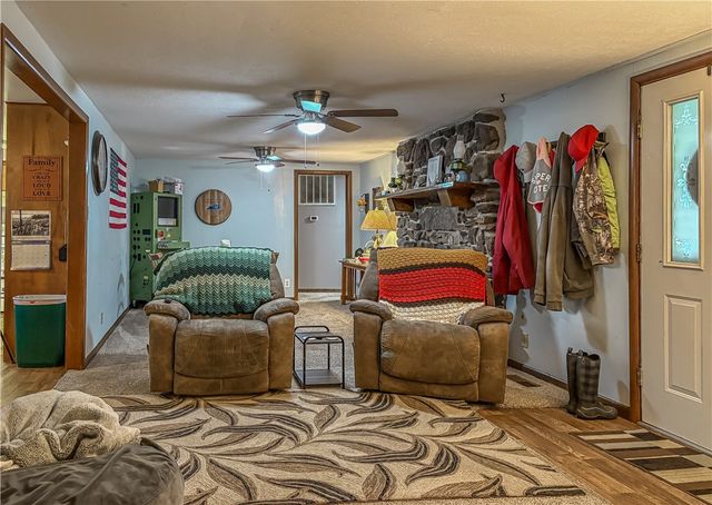 1095 Highway 235, Yellville, AR 72687