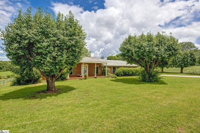 806 Chick Springs Road, Taylors, SC 29687