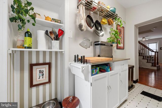 1233 E COLONA ST, Philadelphia, PA 19125