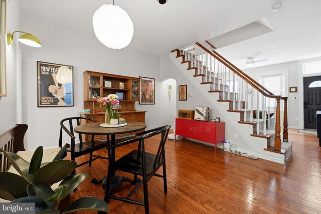 1233 E COLONA ST, Philadelphia, PA 19125