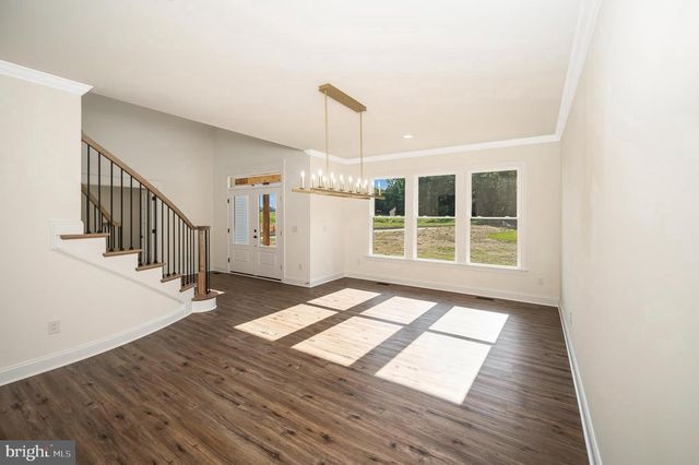 13208 BRISTOW RD, Nokesville, VA 20181