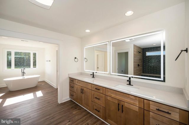 13208 BRISTOW RD, Nokesville, VA 20181