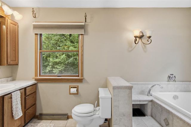 2319 Hillside Road, Altoona, WI 54720