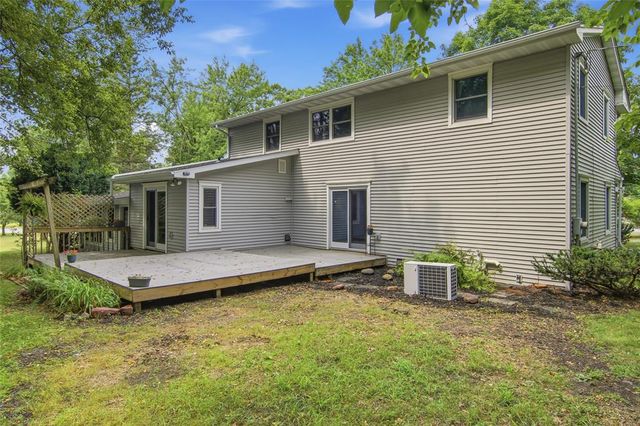 2319 Hillside Road, Altoona, WI 54720