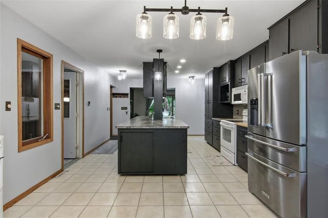 2319 Hillside Road, Altoona, WI 54720