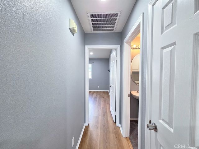 76 New Season, Irvine, CA 92602