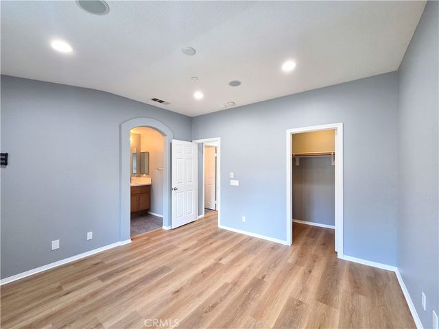 76 New Season, Irvine, CA 92602