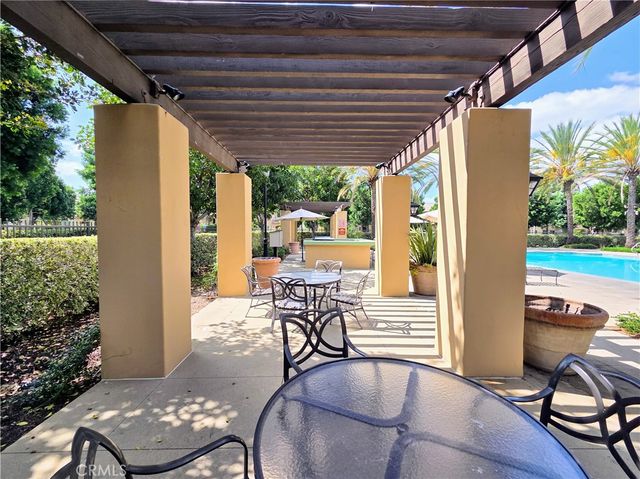 76 New Season, Irvine, CA 92602