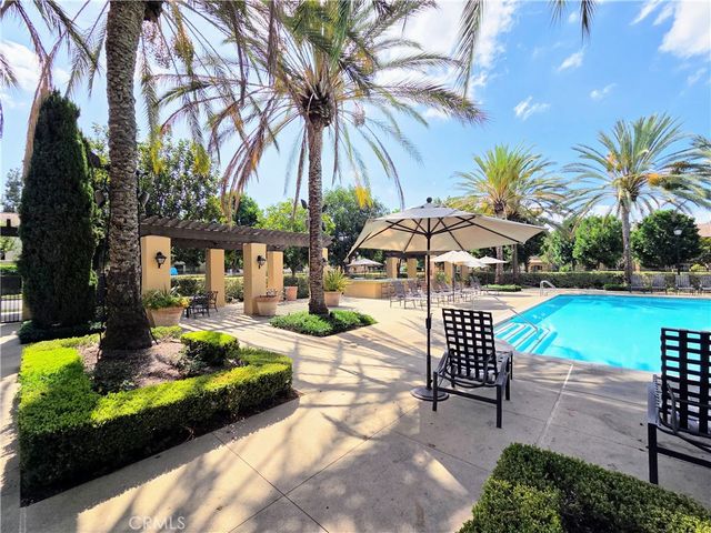 76 New Season, Irvine, CA 92602