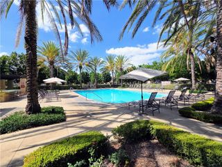 76 New Season, Irvine, CA 92602