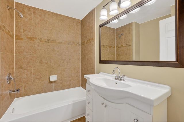 13297 N Clio Road, Vienna Twp, MI 49420