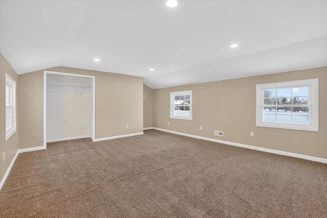 13297 N Clio Road, Vienna Twp, MI 49420