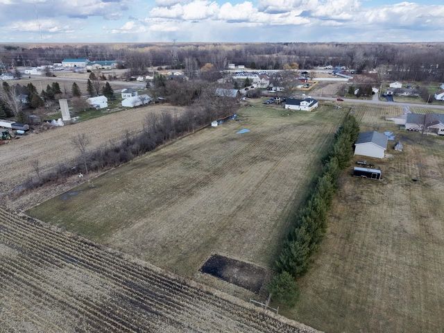 13297 N Clio Road, Vienna Twp, MI 49420