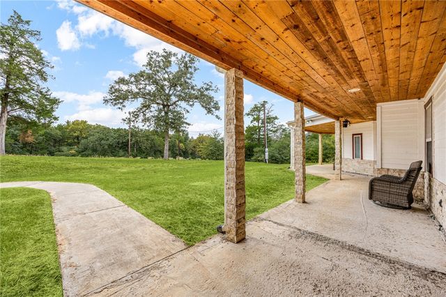 7336 Highland Ranch Road, Caldwell, TX 77836