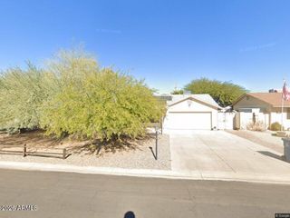 690 W 23rd Avenue, Apache Junction, AZ 85120