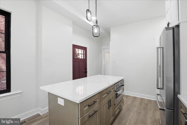 530 PARK AVE, Lancaster, PA 17602