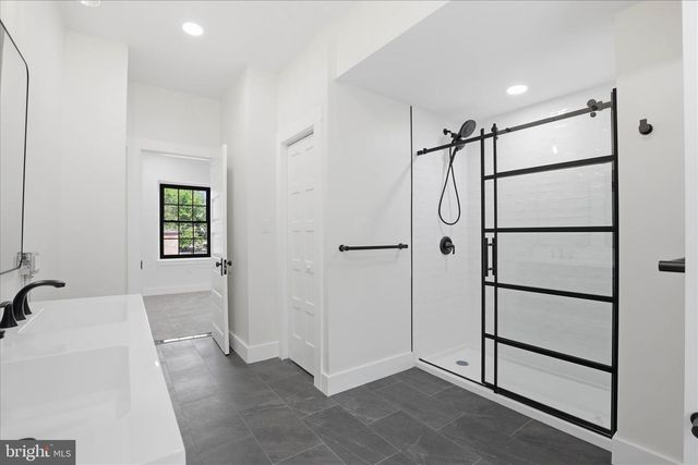 530 PARK AVE, Lancaster, PA 17602