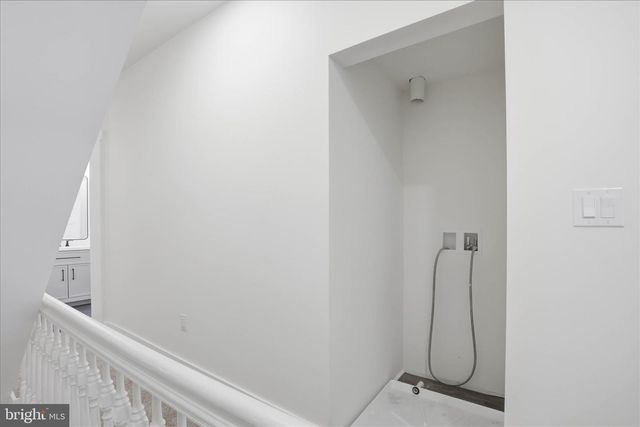 530 PARK AVE, Lancaster, PA 17602