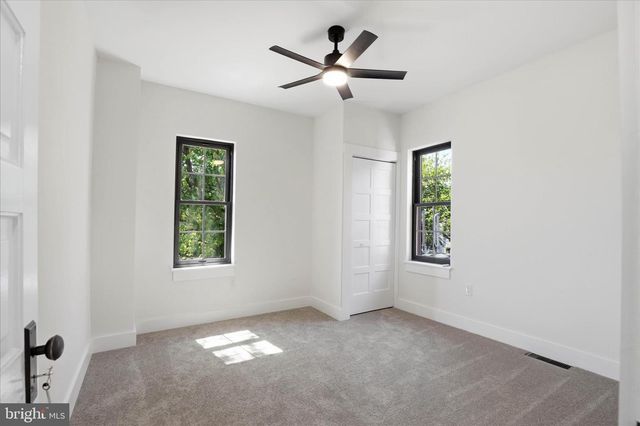 530 PARK AVE, Lancaster, PA 17602
