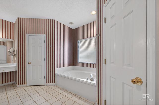 28618 Cherrywood Court, Daphne, AL 36526