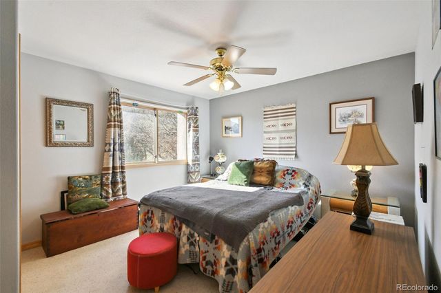 10561 Harebell Run, Littleton, CO 80125