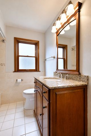 6227 N Naper Avenue, Chicago, IL 60631