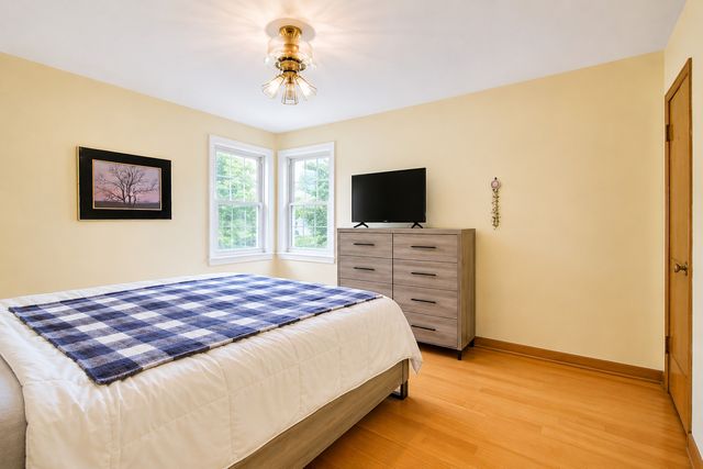 6227 N Naper Avenue, Chicago, IL 60631
