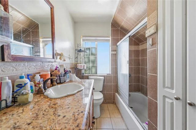 2920 Van Buren, Los Angeles, CA 90007