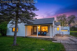 6383 Lapeer Road, Burton, MI 48509