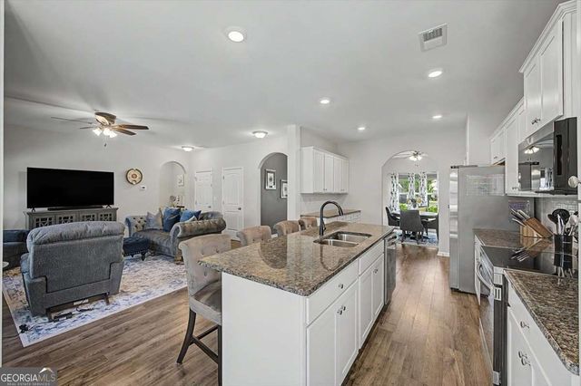 22 Belfield Court, Adairsville, GA 30103
