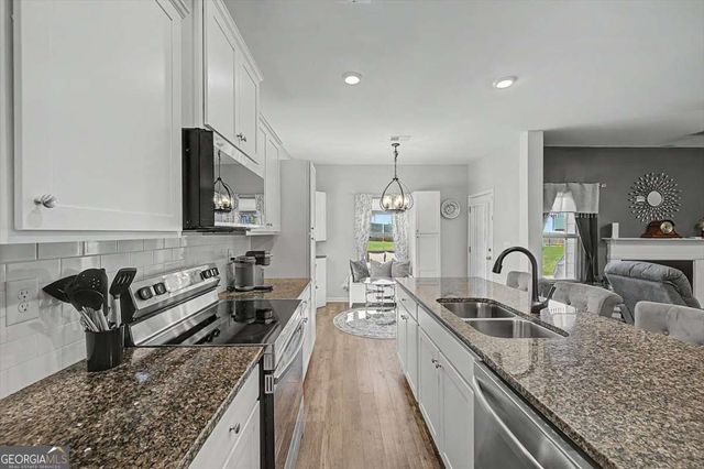 22 Belfield Court, Adairsville, GA 30103