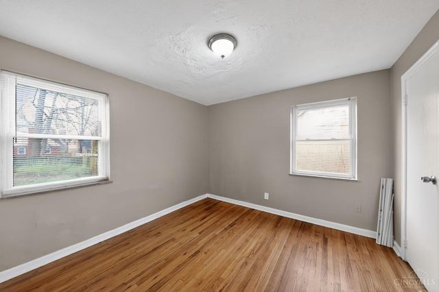 1947 W North Bend Road, Cincinnati, OH 45224