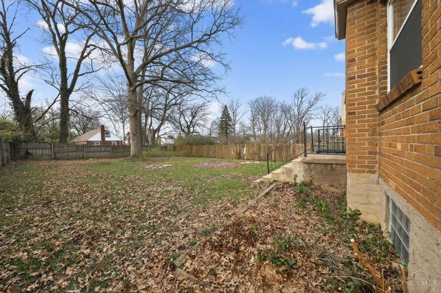 1947 W North Bend Road, Cincinnati, OH 45224