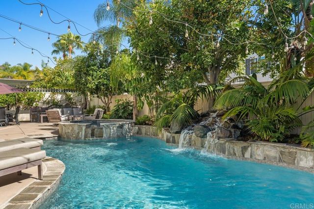 15137 Palomino Valley Place, San Diego, CA 92127