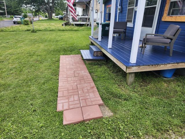 626 W North Street, Mountain Grove, MO 65711