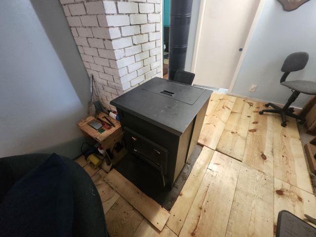 626 W North Street, Mountain Grove, MO 65711